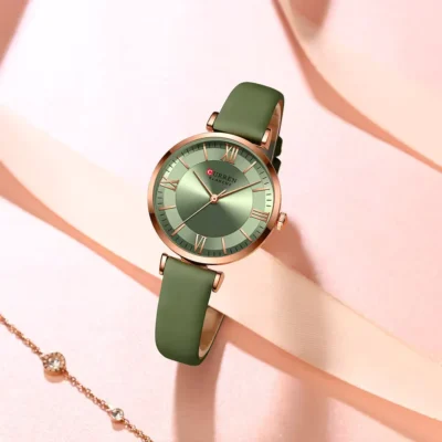 Reloj para Mujer Marca CURREN con Pulso de Cuero Modelo 9079-2